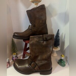 👢FRYE “ Veronica” CALF Leather Boots👢